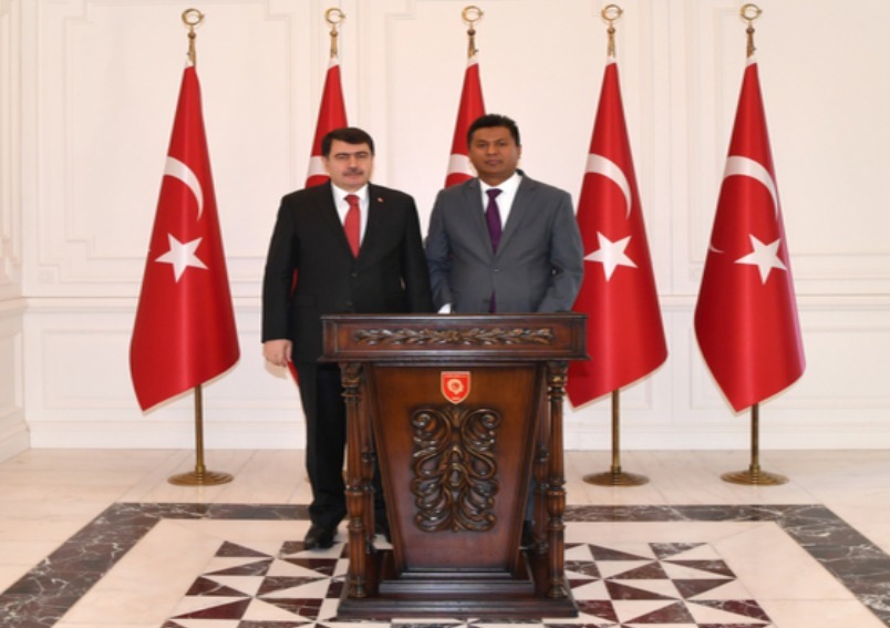 Ambassador calls on Governor of Ankara Mr. Vasip Sahin
