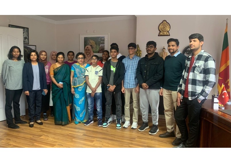 The Ambassador of Sri Lanka welcomed some of the Sri Lankan Students (high school exchange students and university students) and Alumni currently residing in Ankara and Istanbul.