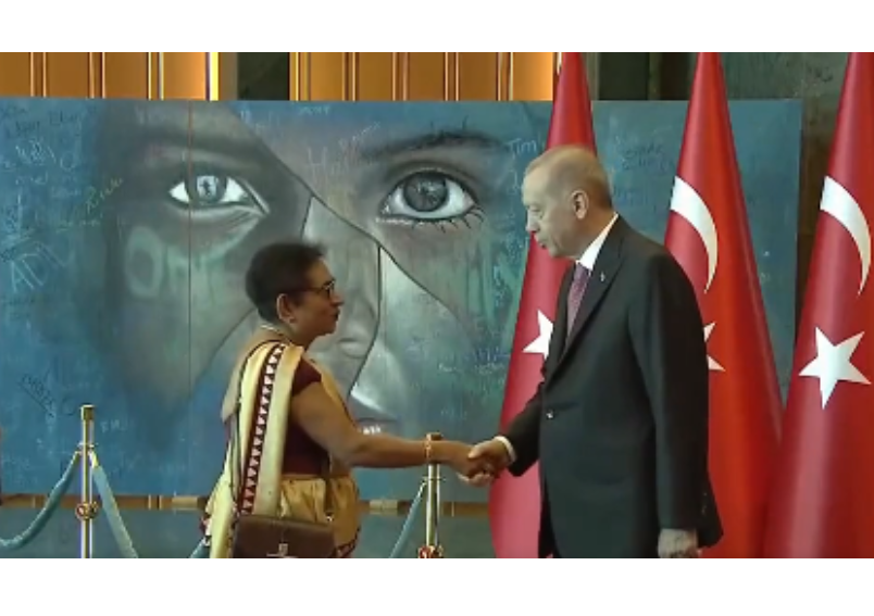 H.E. the Ambassador of Sri Lanka extended her warm felicitation wishes to His Excellency, President of the Republic of Türkiye on the occasion of the 101st anniversary of the Victory Day of Türkiye