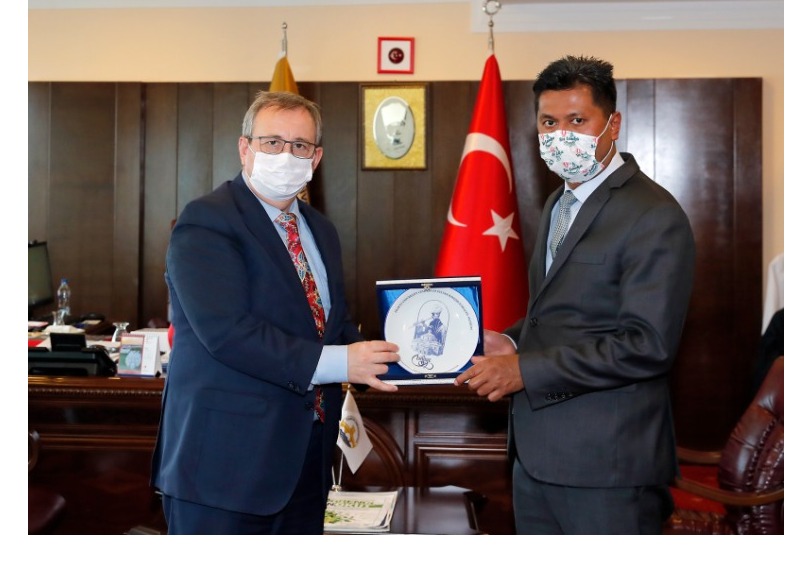 Ambassador visits Trakya University