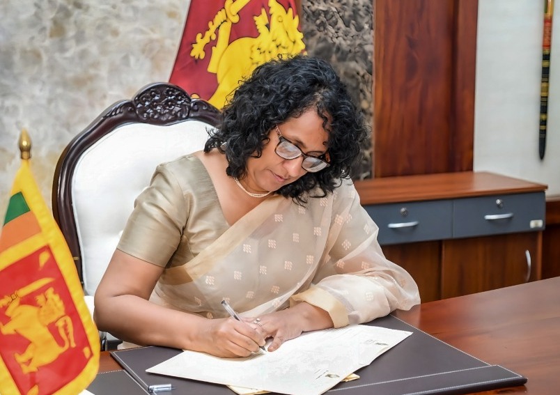 Dr. Harini Amarasuriya Assumes Office as the 17th Prime Minister of Sri Lanka.